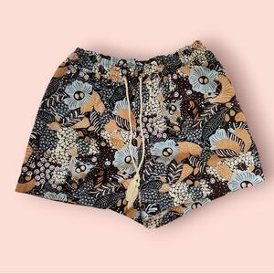 Joie | EUC Black Floral Linen Blend Shorts Size 8